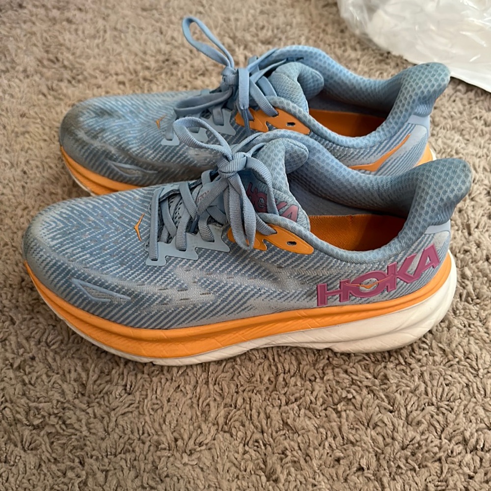 Women’s Hoka Clifton 9